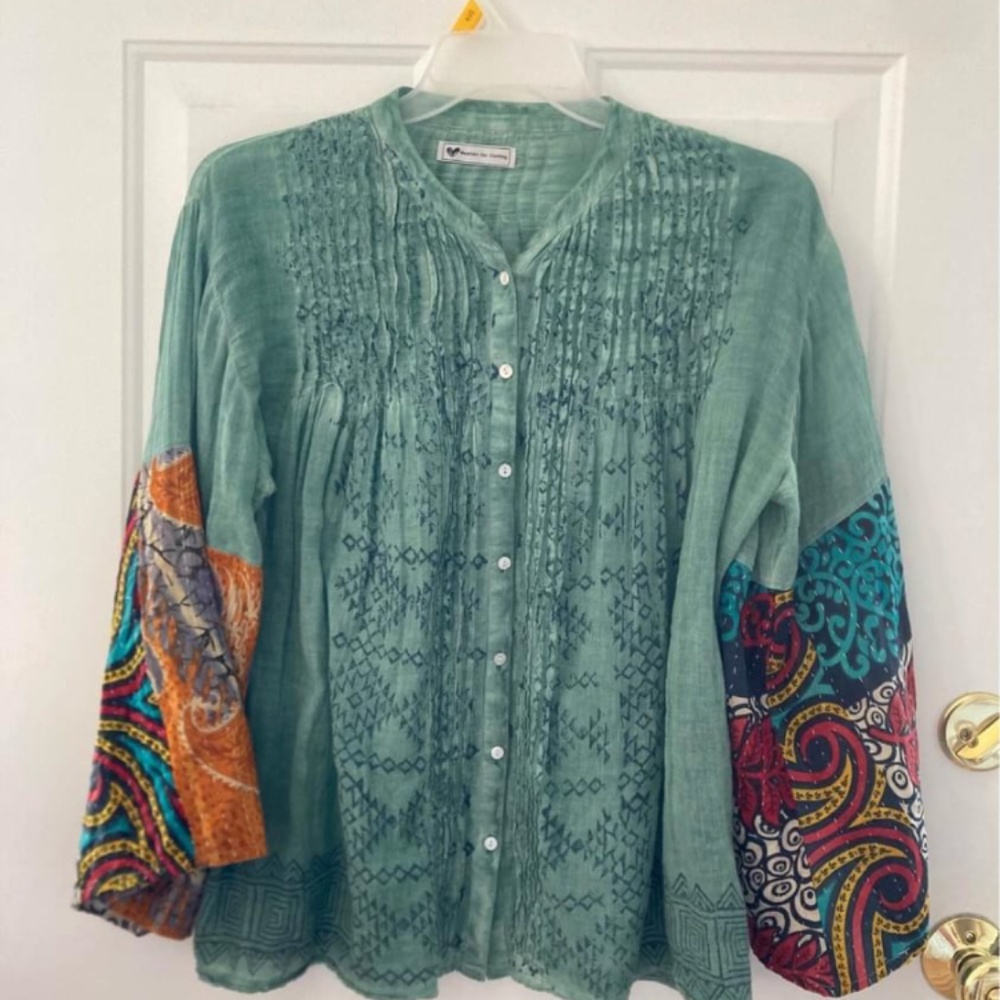 OOAK Mountaingirl Clothing Original Upcycled Cotton Gauze Kantha Bell Sleeve